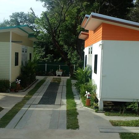 Kanghun Vintage Resort Kham Yai Exteriör bild